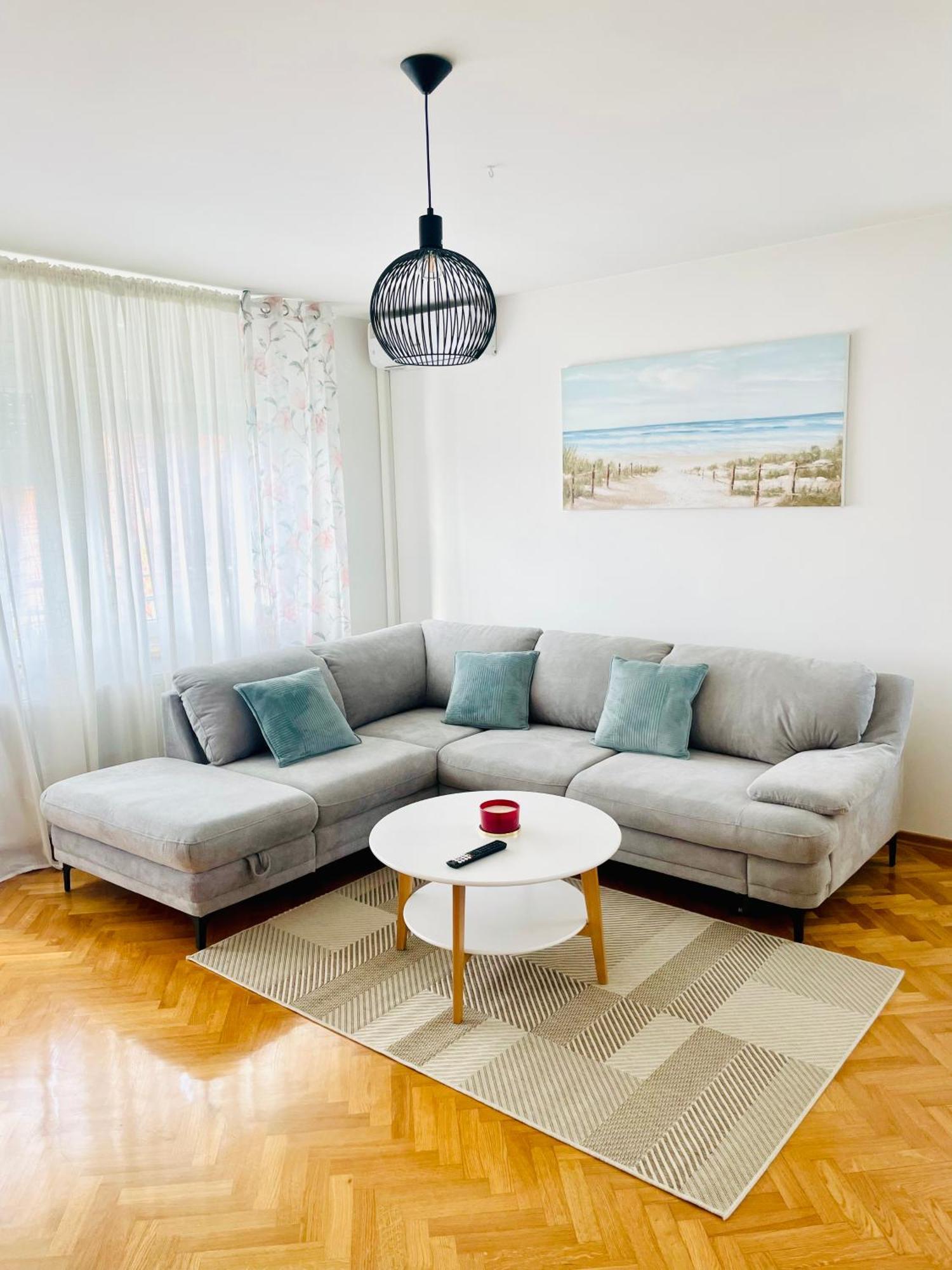 Apartman Bago Deluxe Near Zagreb Airport Велика-Горица Экстерьер фото